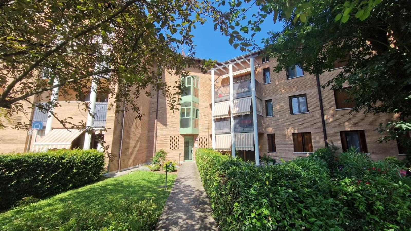 La Casa Di Cami Apartment Agrate Brianza Luaran gambar