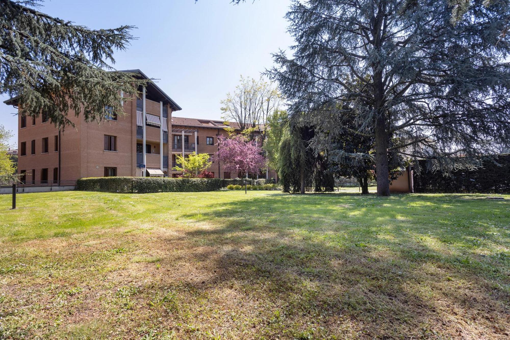 La Casa Di Cami Apartment Agrate Brianza Luaran gambar