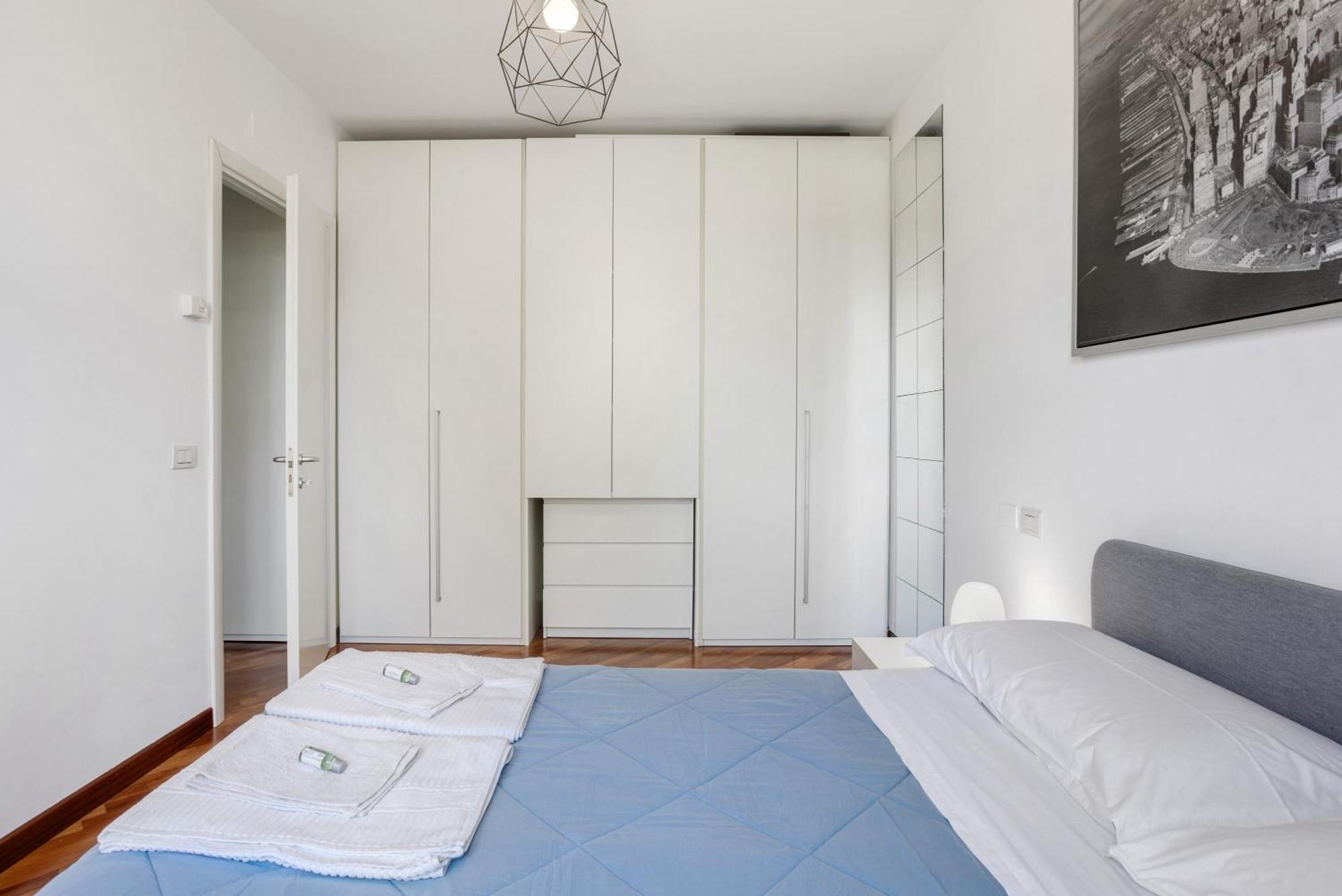 La Casa Di Cami Apartment Agrate Brianza Luaran gambar